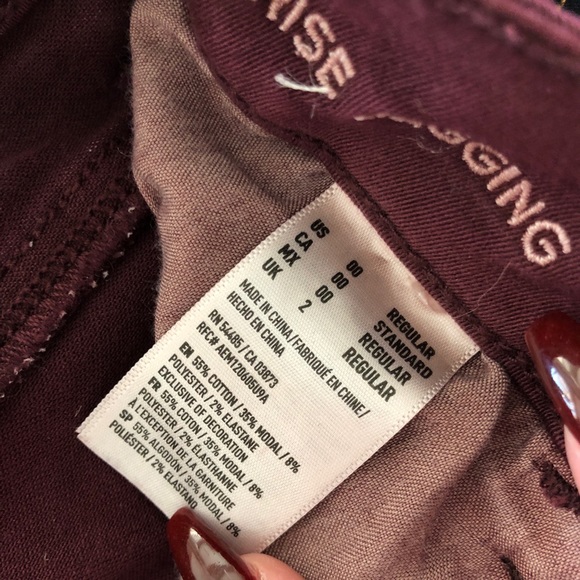 Jeans - Picture 2 of 3